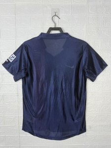 เสื้อฟุตบอลปารีสคลาสสิค ปี 2001 02 งานฝีมือแบบย้อนยุค คุณภาพไทย พรีเมียม ทนทาน ชุดทีม ขายส่ง รับทำโลโก้ - Product Image 1