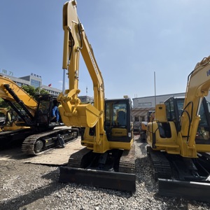 Excavatrice d'occasion Komatsu PC56 à bas <span class=keywords><strong>prix</strong></span>, très demandée, performances fiables, peinture d'origine, peu d'heures <span class=keywords><strong>de</strong></span> fonctionnement - Product Image 5