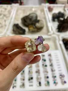 Оптовая продажа, высокое качество, натуральные целебные кристаллические кольца, смешанные необработанные каменные кольца для подарка - Product Image 5