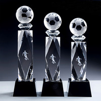 Trofeo de Fútbol de Cristal K9 al por Mayor HDW, Copa de Fútbol de Cristal Personalizada Hecha a Mano para Eventos Deportivos