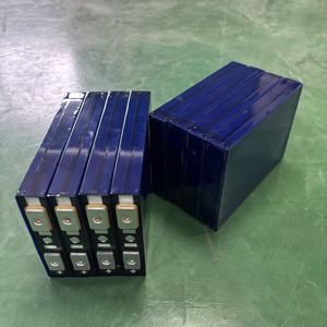 Перезаряжаемый литий-ионный призматический 3,2 В <span class=keywords><strong>25Ah</strong></span> 30Ah 20Ah 32Ah 10C литий-фосфат железа <span class=keywords><strong>LiFePo4</strong></span> Аккумуляторный элемент для скутера электровелосипед - Product Image 4