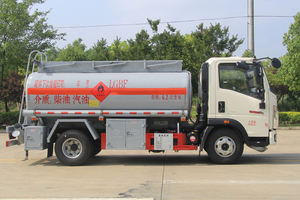 Autocisterna per Trasporto Liquidi Infiammabili da 6t con Portata di 1200 Litri <span class=keywords><strong>al</strong></span> Minuto, Veicolo per Rifornimento Carburante - Product Image 3