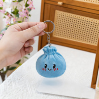 Porte-clés en peluche mini-boulettes de 4 pouces, modèle « Hot Sale », accessoires de sac cadeau, breloques, porte-clés mascotte en peluche