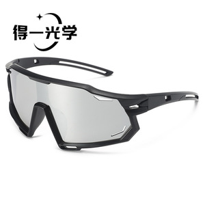 De Yi <b>Optics</b> Sports Sunglasses Polarized UV400 Black Frame PC Lens Cycling Running Outdoor Protection - Product Image 4