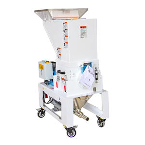 Macchina per lo stampaggio a iniezione lenta con trituratore di bordi/polverizzatore di bordi in plastica con sistema di recupero incluso - Product Image 3