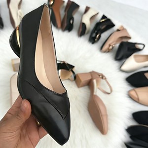 รองเท้าส้นสูงรุ่น XLX004 ไซส์ 34-41 ราคา 4.5 ดอลลาร์ ขายส่ง รองเท้าแฟชั่นผู้หญิง รองเท้าเดรสผู้หญิง 1 คู่ 1 แพ็ค - Product Image 4