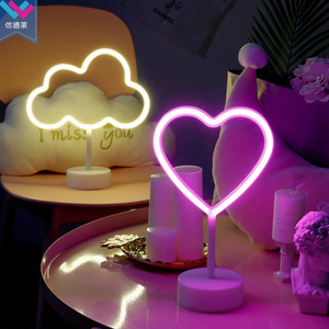 Lampe de table LED en forme de cœur néon pour décoration de chambre alimentée par batterie/USB Décoration de cadeaux de Noël et Diwali - Product Image 3