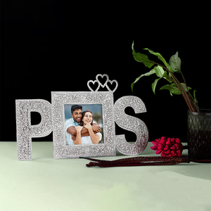 Cadre photo avec initiales et cœur, finition argentée élégante, cadre photo personnalisé pour couple, pour souvenirs de mariage, cadeaux d'anniversaire - Product Image 1