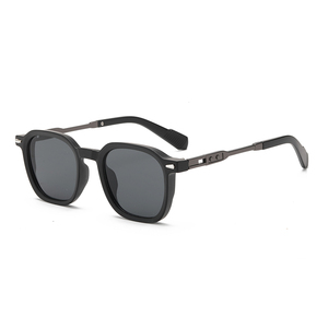Commande en gros de lunettes de soleil tendance, lunettes de soleil carrées à la mode, design personnalisé rétro vintage, <span class=keywords><strong>protection</strong></span> UV pour femmes - Product Image 4