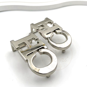 Fibbia per Cintura Vintage di Alta Gamma a Forma di Anello 2.5, Fibbia Liscia Unisex, Cintura Rotonda Semplice ed Elegante, Indossabile a Strati - Product Image 5