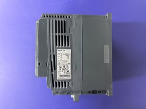 Variador de Frecuencia Original Nuevo, Serie Altivar ATV320, ATV320U40N4C, 4KW, 5HP, 9.5A, 380-500V, 3PH, IP20, ATV320U40N4C Varia - Product Image 4