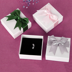 Печатная бумажная коробка для упаковки ювелирных изделий на заказ логотип ожерелье кольцо ювелирные изделия Подарочная коробка Упаковка - Product Image 1