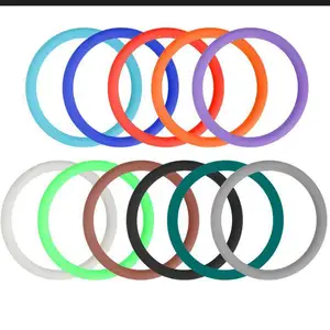 Hot selling car silicone steering wheel cover men and women summer fashion sweat anti-slip handle cover universal