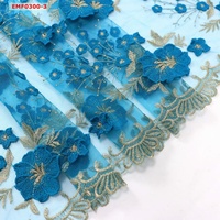 Tissu en dentelle brodée de fleurs 3D pour mariage, tissu en tulle de luxe avec paillettes, tissu en dentelle perlée blanche avec paillettes