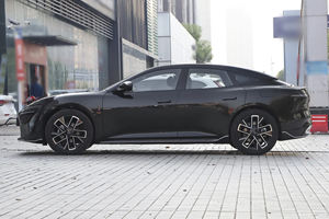 Avatr 06 Max Ultra Edition 2025 2026, Sedán Híbrido PHEV de Rango Extendido, 4WD, Batería de 30-50kWh, Motor de 200kW, 170KM de Autonomía Pura - Product Image 5