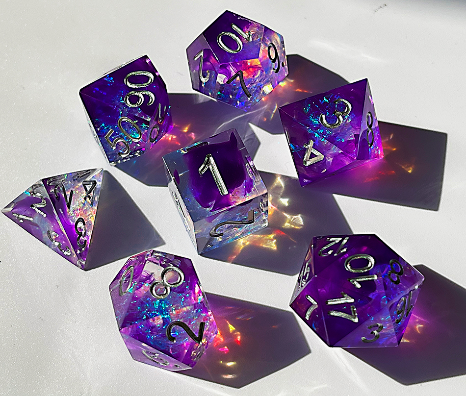 2022 Easysay кости с острыми краями для подземей и драконов с жидким сердечником из смолы, набор прозрачных полигедрических костей D & d