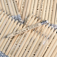 Crayons personnalisés pour cadeaux de mariage - Crayons en bois gravés sur mesure avec gomme, lot en gros pour invités de mariage, fête prénuptiale
