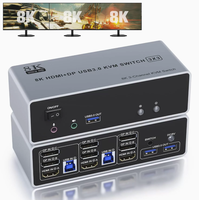   Commutateur KVM DP (2 entrées, 3 sorties) : KVM hybride permettant à 2 ordinateurs de partager un clavier, une souris et 3 moniteurs.