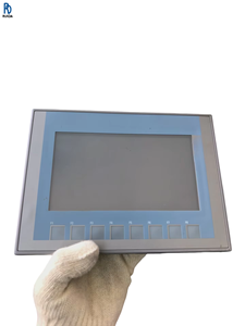 Controlador PLC con Pantalla Táctil, Nuevo y Original, KTP700 BASIC - Product Image 1