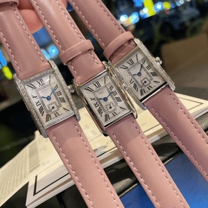 Montre de luxe haut de gamme, mouvement à quartz précis, lunette sertie de diamants, bracelet en cuir de crocodile, finition miroir résistante à l'usure, Longines. - Product Image 4