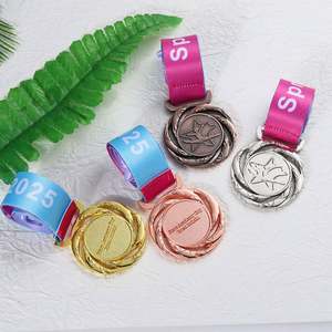 Medallas de Premios Primavera 2025, 4 Colores, Grabado 3D, Copa Académica, Medallas de Gimnasia, Medallas Deportivas con Corte Hueco, Medallas de Premio Personalizadas de Fábrica - Product Image 5