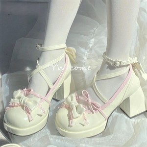 Chaussures de mariée Mary Janes françaises pour femmes, collection automne-été 2026, à talon épais, respirantes, à brides croisées, tendance mode - Product Image 5