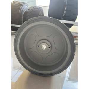 Rodamiento de Bolas para Rueda 15x5 Genie Parts, Banda de Rodadura Firme Gris para Plataforma Elevadora de Tijera 105454GT - Product Image 5