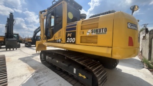 20 <b>Ton</b> Second Hand Komatsu PC200-<b>8</b> Hydraulic Crawler Excavator Japan Original Used <b>Digger</b> - Product Image 2