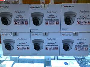 Caméra tourelle réseau Hikvision <span class=keywords><strong>DS</strong></span>-<span class=keywords><strong>2CD2346G2</strong></span>-ISU/SL 4MP avec enregistrement audio, vision nocturne IR, détection humaine et de véhicules, IP67, WDR - Product Image 2