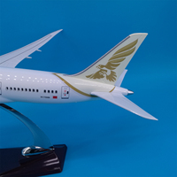 Modèle d'avion Boeing B787 Gulf Air 43 cm 1/135 en résine moulée sous pression, décoration de bureau avec support d'affichage, service OEM ODM personnalisé