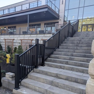 Hot bán nhôm lan can lan can bảng điều khiển lan can ban công cầu thang picket lan can sơn tĩnh điện dễ dàng cài đặt cho ngoài trời - Product Image 1