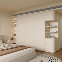 Armoire sur mesure intégrée et dissimulée, écologique, avec portes coulissantes, commode intégrée et compartiment miroir pour dressing privé de villa