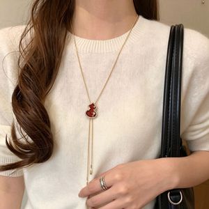 Light Luxury Gourd Necklace Red Animal Pendant Sweater Chain Everyday Wearing Fashion Jewelry Accessory - Product Image 1