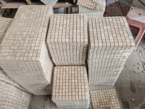Piastrelle a Mosaico in Marmo <span class=keywords><strong>Travertino</strong></span> Beige Classico Lucidato per Decorazione Interna di Ville, Rivestimenti Cucina e Pareti Bagno - Product Image 4