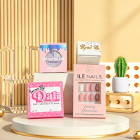 Kit de boîtes en carton découpées sur mesure avec fenêtre colorée, logo personnalisé, pour emballage de rouge à lèvres, de faux cils et de produits de beauté, idéal pour les coffrets cadeaux de maquillage