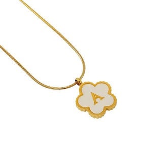 ZOGXIN Stainless Steel Five Leaf Clover Letter Necklace 18K Gold Plated Flower Pendant Jewelry For Gift And Leisure - Product Image 5