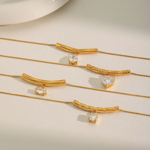 Collar con Colgante de Circonia Cúbica y Oro de 18K PVD para <span class=keywords><strong>Mujer</strong></span>, Acero Inoxidable, Círculo Geométrico, Minimalista, Joyería Ligera de Lujo para Uso Diario - Product Image 3