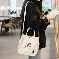 Sac fourre-tout en toile pour trajets quotidiens, sac bandoulière réglable avec poche, sac de courses pour le centre commercial