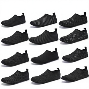Chaussures de plage d'été pour hommes et femmes, antidérapantes, résistantes aux coupures, sensation pieds nus, pour la <span class=keywords><strong>plongée</strong></span>, le snorkeling, la marche aquatique, la marche en ruisseau et la natation - Product Image 1