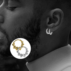 Oro <span class=keywords><strong>argento</strong></span> <span class=keywords><strong>orecchini</strong></span> Punk in acciaio inox placcato oro Huggie cerchio moneta d'oro <span class=keywords><strong>teschio</strong></span> <span class=keywords><strong>orecchini</strong></span> retrò - Product Image 6