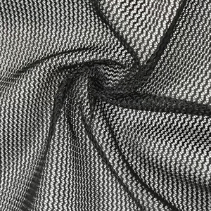 Barrière de porte télescopique étendue pour animaux de compagnie, anti-évasion des chats, clôtures intérieures et extérieures sans perforation, isolantes - Product Image 6