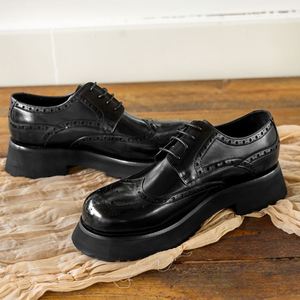 Nouvelles Chaussures Décontractées Tendance pour Hommes 2025 à Plateforme et Bout Épais en Cuir Véritable - Chaussures Derby Brogue Sculptées Rehaussantes de Haute Qualité - Product Image 3
