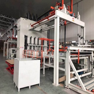 Ligne de production automatique de <span class=keywords><strong>bois</strong></span> MDF <span class=keywords><strong>presse</strong></span> <span class=keywords><strong>à</strong></span> chaud Machine mélamine panneau de meubles laminé <span class=keywords><strong>à</strong></span> court cycle nouveau moteur pompe portant PLC - Product Image 6