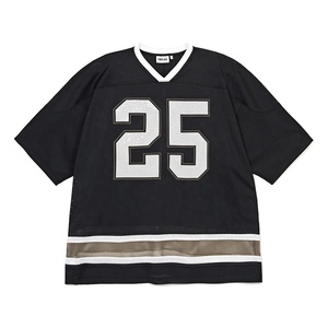Maillot de football élégant et confortable à col en V, manches courtes, 100 % polyester, noir, avec numéro 25 imprimé - Product Image 1
