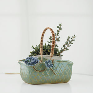 Panier de fleurs en rotin, Pot de fleurs succulentes à main, Pot de plante verte en céramique, décor d'intérieur, Pot de jardinière, Pot de poterie - Product Image 1