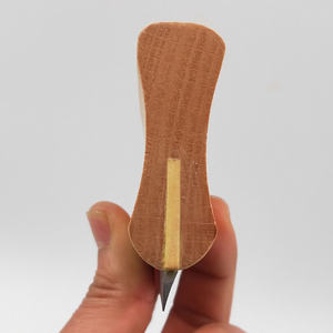 Spazzola Professionale per Toelettatura di Cani e Cavalli in Acciaio Inox e Legno Ecologica Design Ergonomico Pettine per Rimozione Peli - Product Image 6