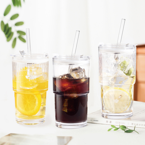 Vaso de Vidrio Acanalado Ecológico con Tapa y Pajita de Vidrio - Vaso Reutilizable para Café Helado de 480 ml con Diseño de Diamantes - Product Image 1