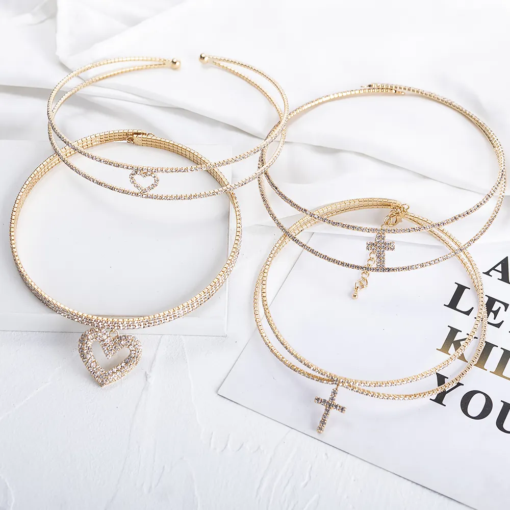 2022 Hip Hop Trendy Fashion Diamond Jewelry Rhinestones Love Heart Cross Pendant Choker Necklace Women Gold Plated