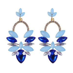 Boucles d'oreilles pendantes pour femme, style rétro exagéré, bleu royal, cristal, boucles d'oreilles de mariée - Product Image 2