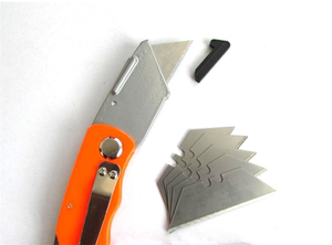 Cuchillo utilitario de hoja trapezoidal de plástico de alta calidad para papel/bricolaje/artesanía/papel tapiz - Product Image 2